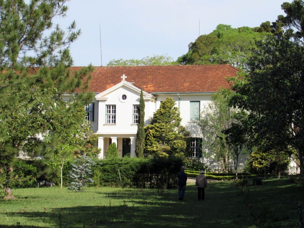 Casa entre os jardins do mosteiro